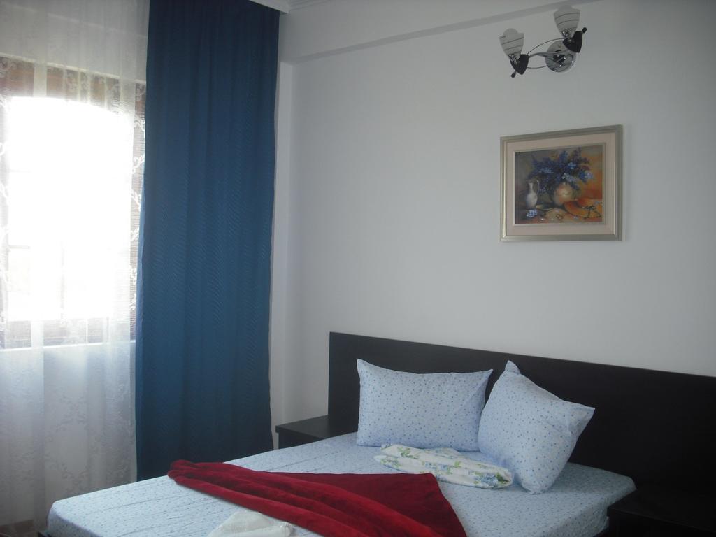 קוסטינסטי Casa Verona חדר תמונה